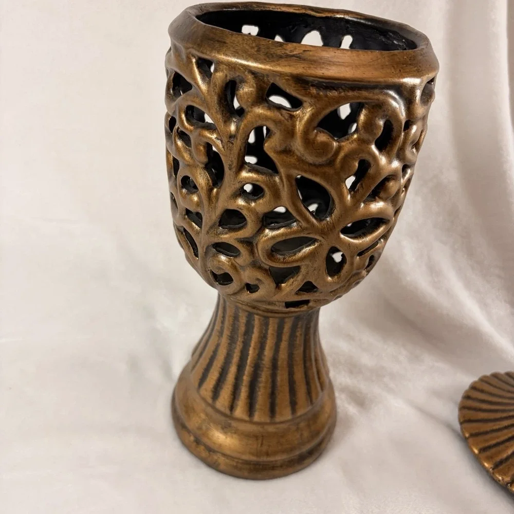 Vintage Style Hollywood Regency Lidded Urn/Jar Open work Chalice Bird Top Finial